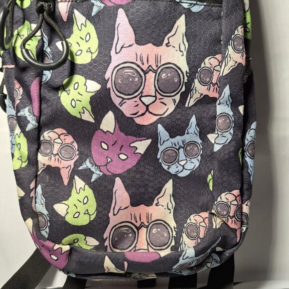 Vibedration Hydration Backpack w/o bladder - Cat pattern - Used - Picture 14 of 14